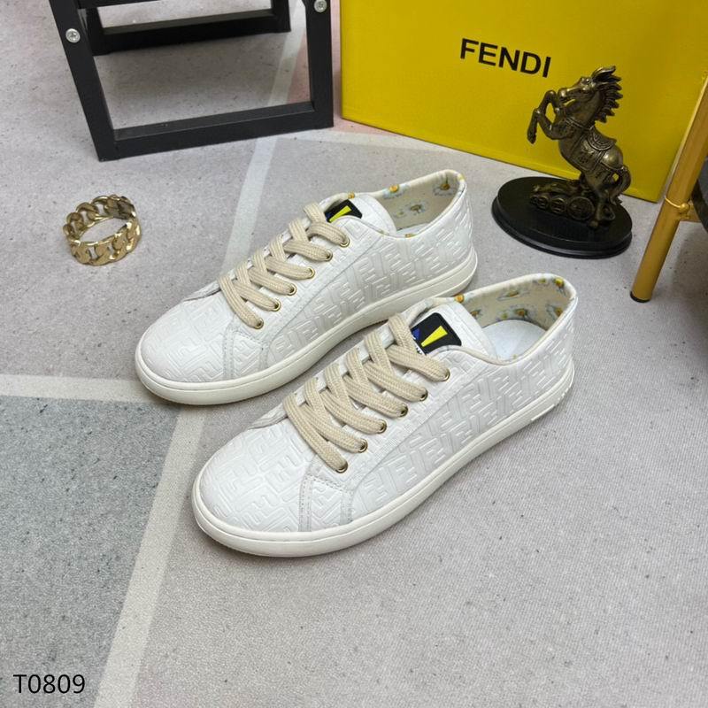 Fendi Men's Shoes 451